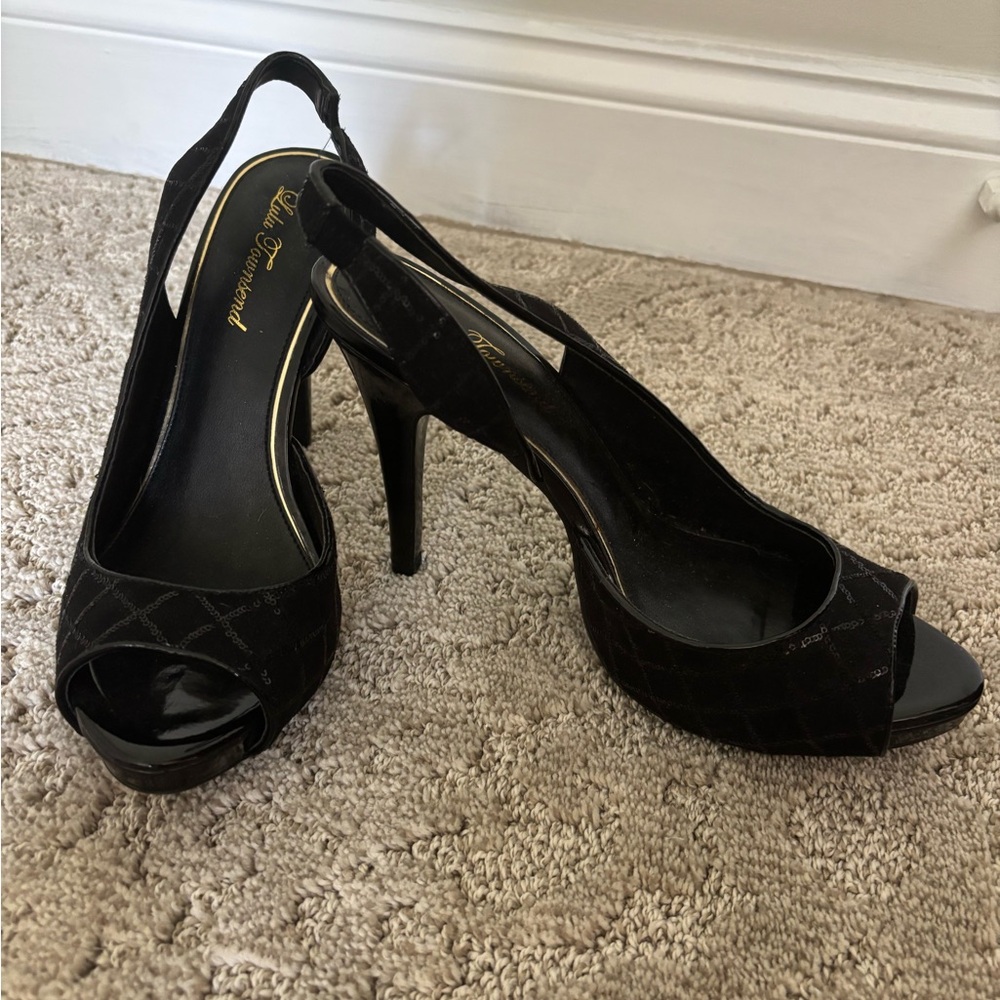 Lulu Townsend Black Patent Leather Slingback Heels- size 9.5